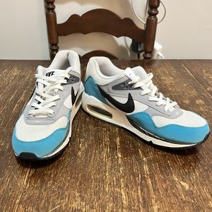 NIKE WOMENS AIR MAX CORRELATE!!! SIZE 7.5!!! OBO!!
